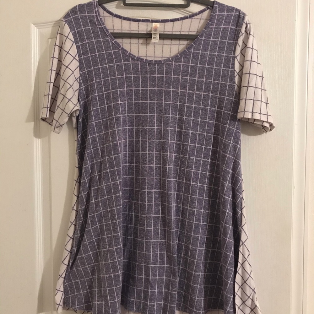 LulaRoe perfect T